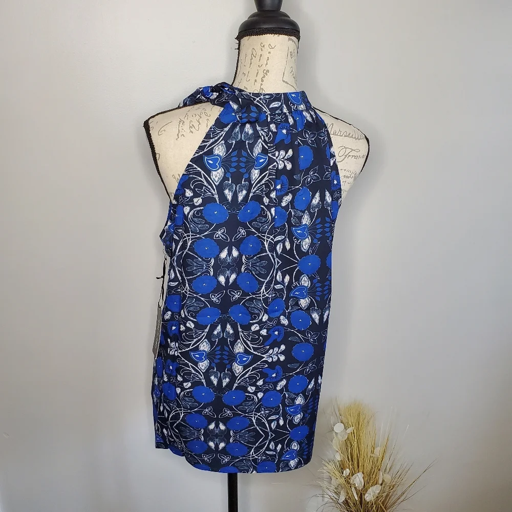 Doe & Rae blue abstract floral halter tank L - Picture 6 of 12